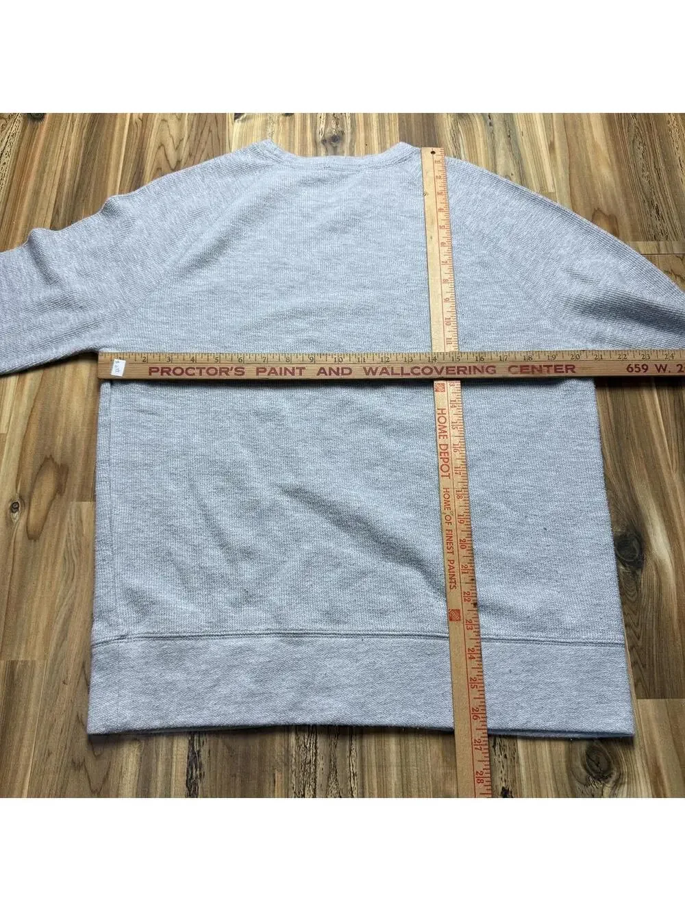 Banana Republic grey crewneck sweatshirt